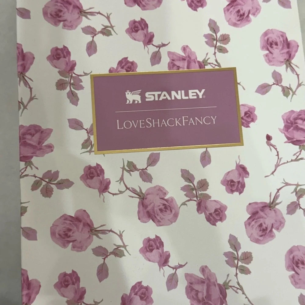 🎀 STANLEY x LoveShackFancy Quencher 40oz  Ribbon Rosa new in box bow straw - Picture 6 of 7